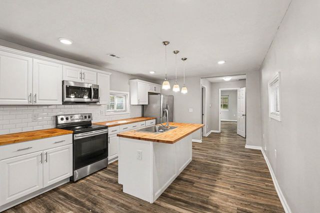 420 Buckner Street, Erlanger, KY 41018