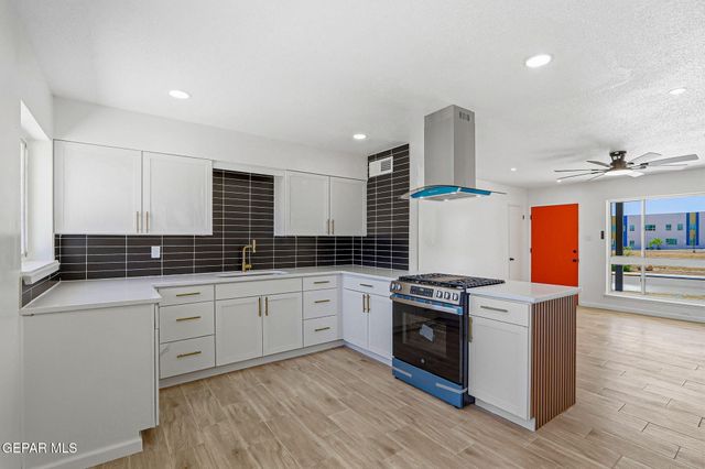 4909 TROPICANA Avenue, El Paso, TX 79924
