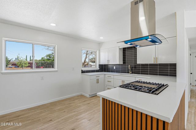 4909 TROPICANA Avenue, El Paso, TX 79924
