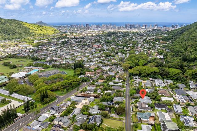3116 Oahu Avenue, Honolulu, HI 96822