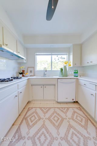 579 Fairview Avenue 14, Arcadia, CA 91007