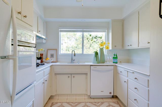 579 Fairview Avenue 14, Arcadia, CA 91007