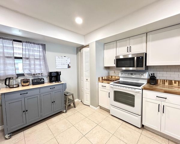 1811 SW Palm City Road A602, Stuart, FL 34994