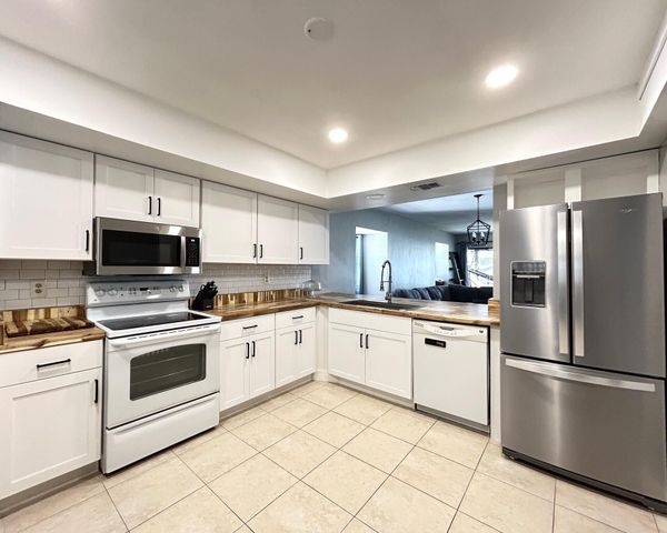 1811 SW Palm City Road A602, Stuart, FL 34994