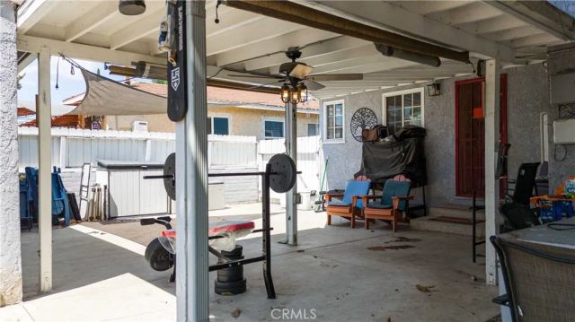 132 WEST 52ND ST, Long Beach, CA 90805