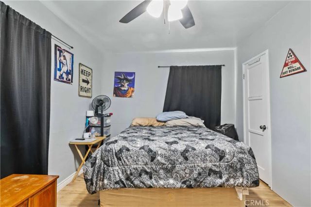 132 WEST 52ND ST, Long Beach, CA 90805