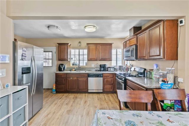 132 WEST 52ND ST, Long Beach, CA 90805