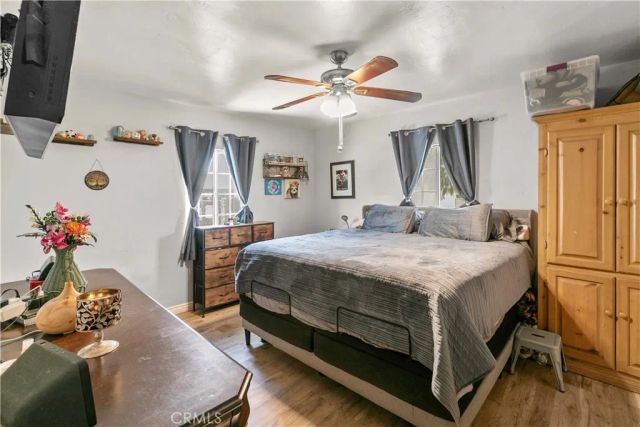 132 WEST 52ND ST, Long Beach, CA 90805