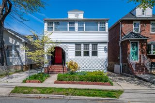 3149 Country Club Road, Bronx, NY 10465