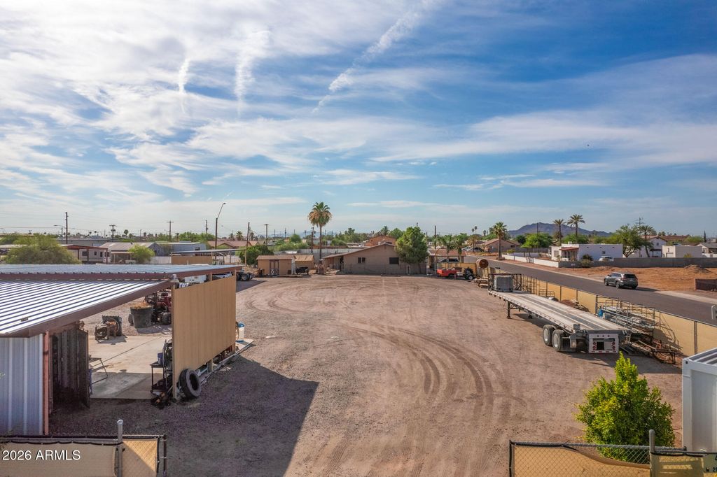 410 W 2ND Avenue, Casa Grande, AZ 85122 — photo 3