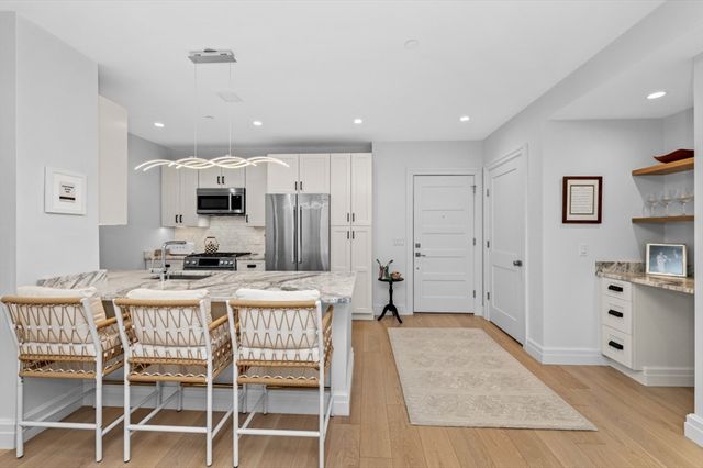 519 East 2nd St 403, Boston, MA 02127