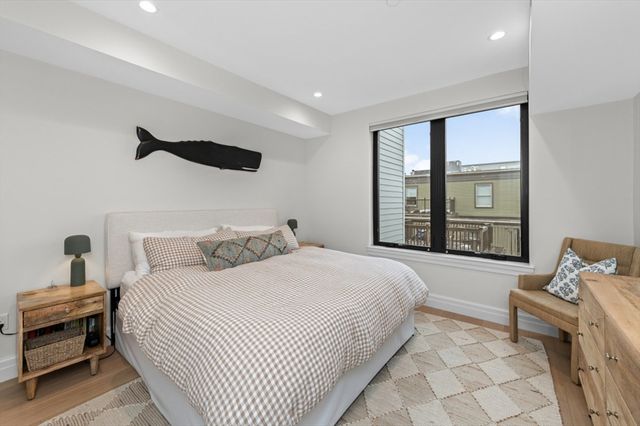 519 East 2nd St 403, Boston, MA 02127