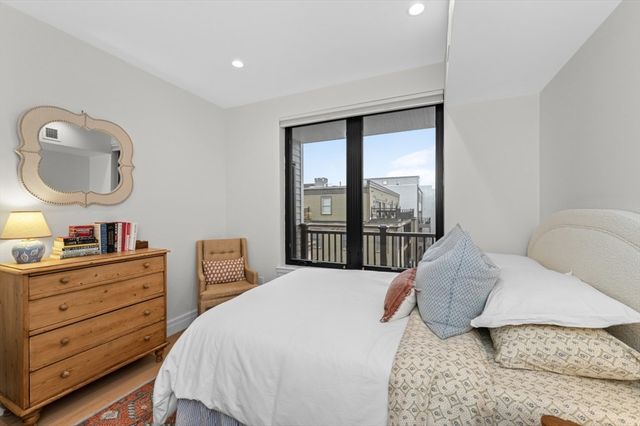 519 East 2nd St 403, Boston, MA 02127