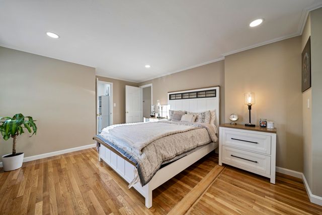 23 Parkhurst Drive, Nashua, NH 03062