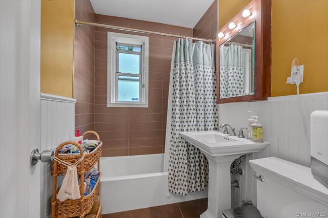 786 Palmer Road 1F, Bronxville, NY 10708