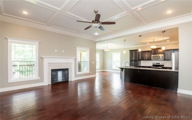 2018 Vincennes Place, Floyds Knobs, IN 47119