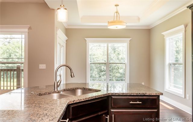 2018 Vincennes Place, Floyds Knobs, IN 47119