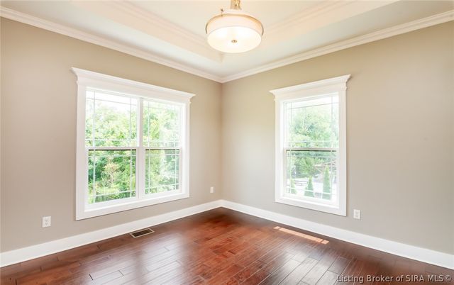 2018 Vincennes Place, Floyds Knobs, IN 47119