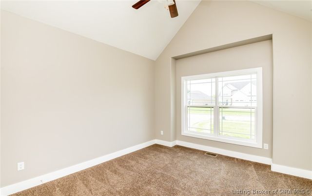 2018 Vincennes Place, Floyds Knobs, IN 47119