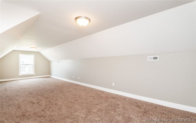 2018 Vincennes Place, Floyds Knobs, IN 47119
