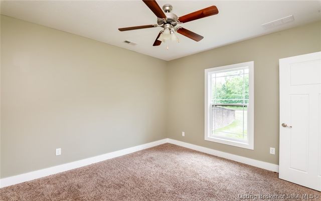 2018 Vincennes Place, Floyds Knobs, IN 47119