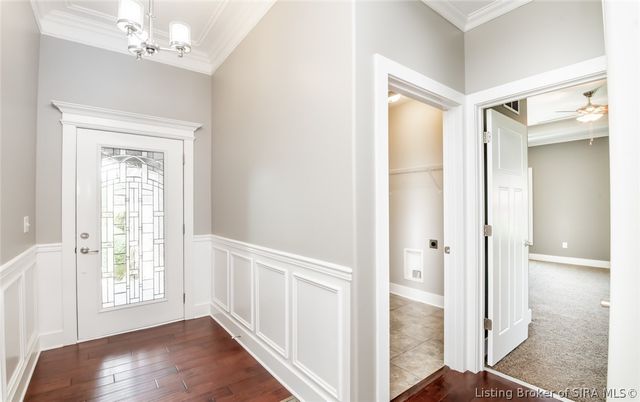 2018 Vincennes Place, Floyds Knobs, IN 47119