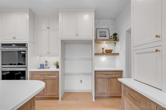 190 E Freeport Street, Broken Arrow, OK 74012