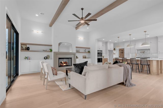 190 E Freeport Street, Broken Arrow, OK 74012