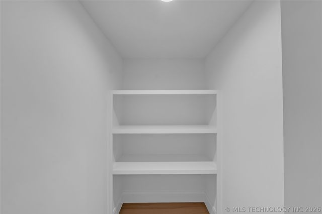 190 E Freeport Street, Broken Arrow, OK 74012