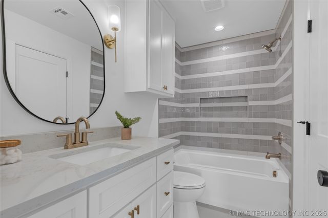 190 E Freeport Street, Broken Arrow, OK 74012