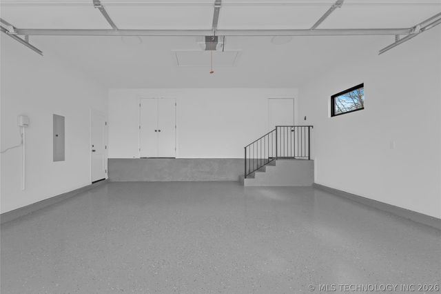 190 E Freeport Street, Broken Arrow, OK 74012