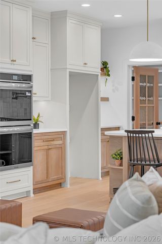 190 E Freeport Street, Broken Arrow, OK 74012