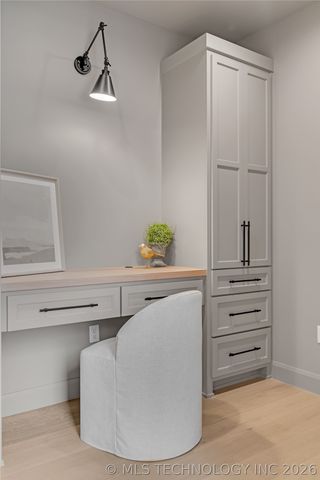 190 E Freeport Street, Broken Arrow, OK 74012