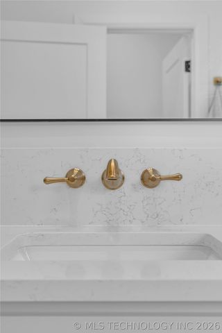 190 E Freeport Street, Broken Arrow, OK 74012