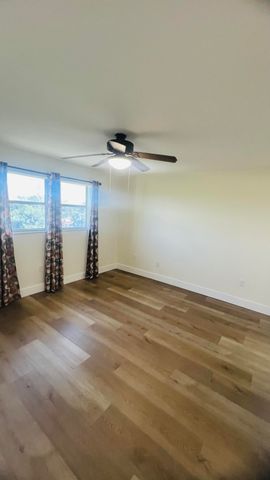 8345 SUNRISE LAKES Boulevard 304, Sunrise, FL 33322
