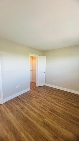 8345 SUNRISE LAKES Boulevard 304, Sunrise, FL 33322