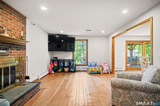 24 Still Lane, Enfield, CT 06082