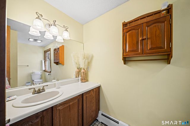 24 Still Lane, Enfield, CT 06082