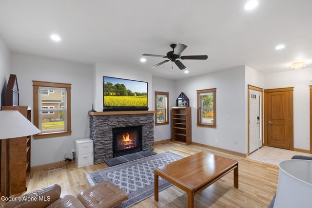 4083 W SHOREVIEW LN, Coeur D'alene, ID 83814