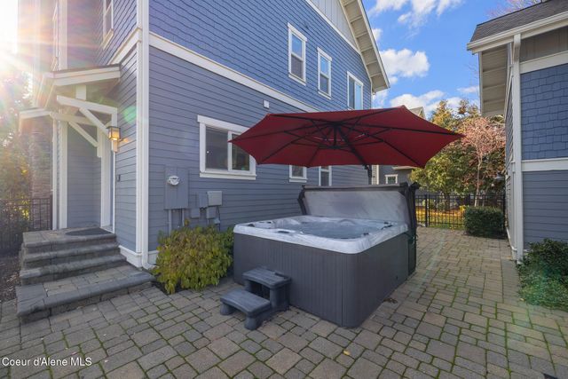 4083 W SHOREVIEW LN, Coeur D'alene, ID 83814