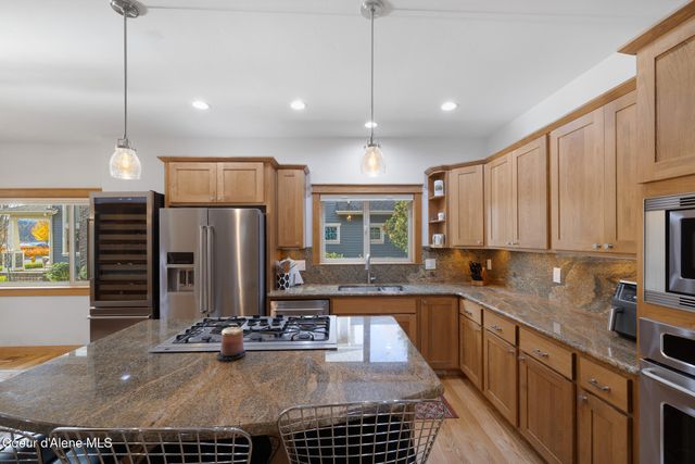 4083 W SHOREVIEW LN, Coeur D'alene, ID 83814