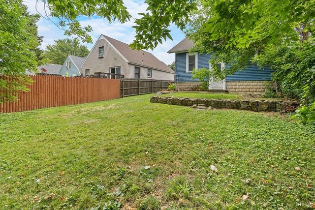 113 Delmar Place, Salina, NY 13208