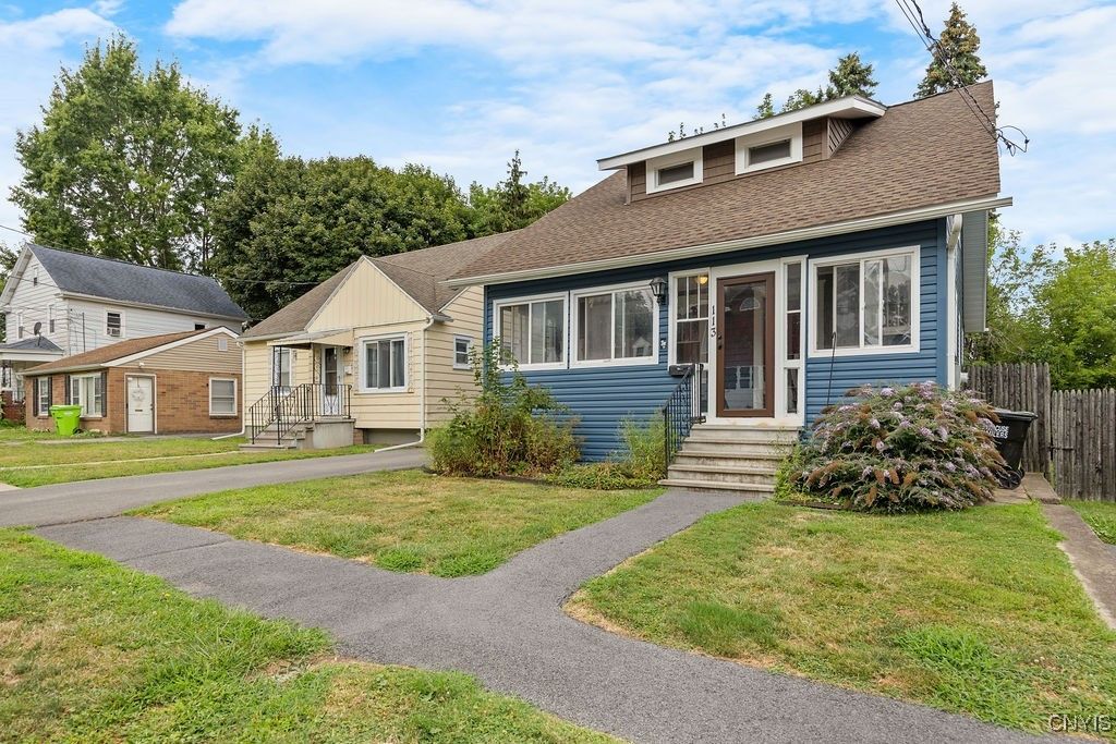 113 Delmar Place, Salina, NY 13208