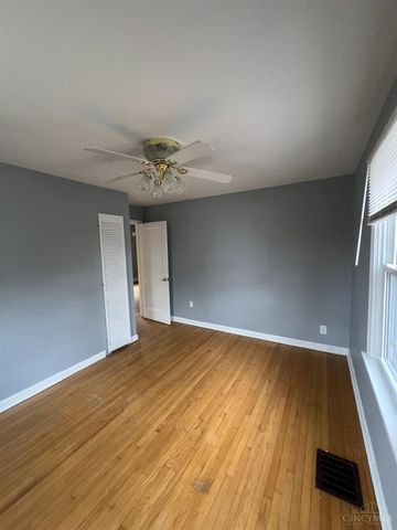 451 Lloyd Place, Cincinnati, OH 45219