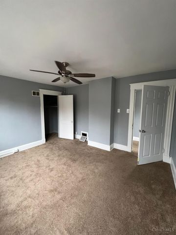 451 Lloyd Place, Cincinnati, OH 45219