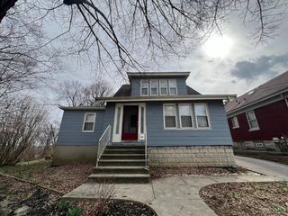451 Lloyd Place, Cincinnati, OH 45219