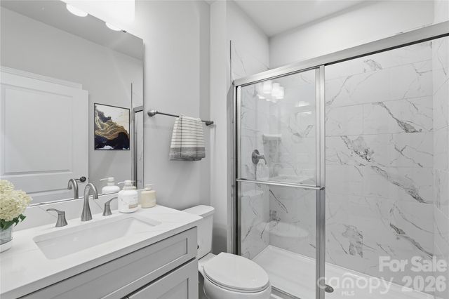 4134 Vista Pine Drive, Charlotte, NC 28215