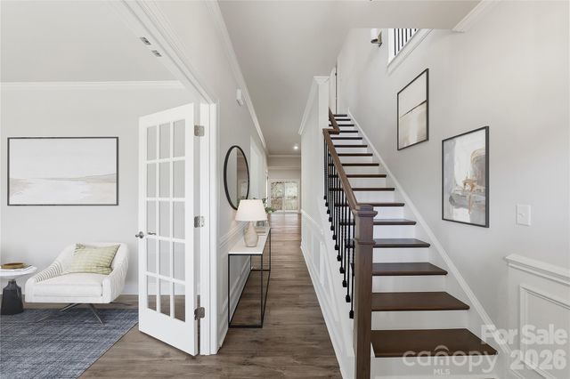 4134 Vista Pine Drive, Charlotte, NC 28215