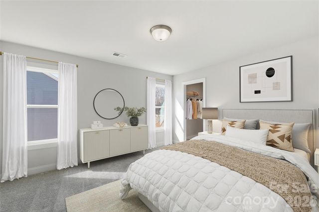 4134 Vista Pine Drive, Charlotte, NC 28215