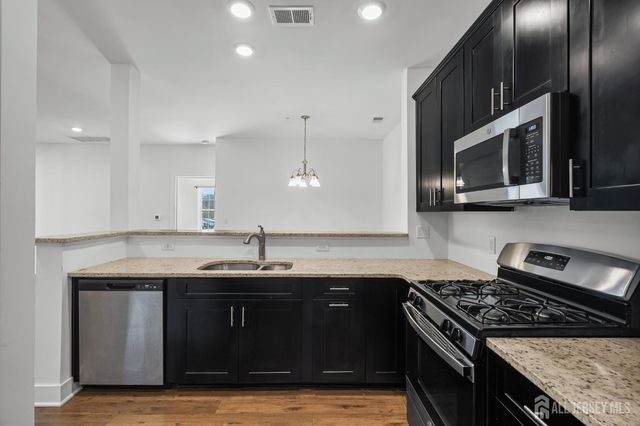 718 Stiller Lane, Monroe, NJ 08831